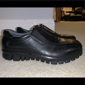Lightly Used Stags Stadium Boy’s loafers